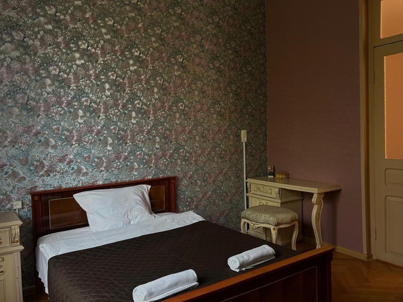 Guest House Sheri 텔라비 외부 사진